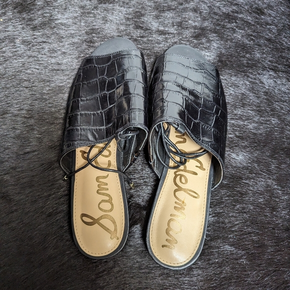 Sam Edelman 'Tia' Black Croc Embossed Lace Sandals (US W7.5) - Picture 8 of 11